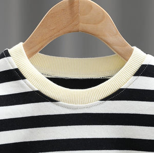 Black Lines Sweatshirt With Trousers For Kids 4 - Minitaq baby kids clothes dress