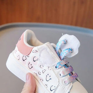 Elegant White Girls Kids Shoes With Doodle Pattern 8 - Minitaq baby kids clothes dress