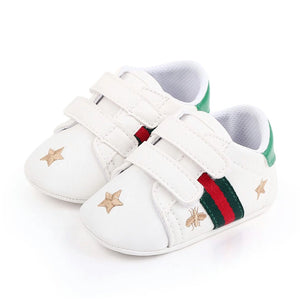 Trendy White Baby Shoes with Golden Star Pattern 1 - Minitaq baby kids clothes dress