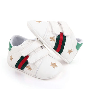 Trendy White Baby Shoes with Golden Star Pattern 3 - Minitaq baby kids clothes dress