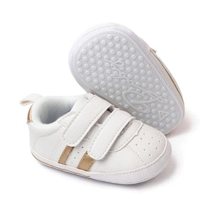 Stylish White Baby Shoes with Gold Stripes 4 - Minitaq baby kids clothes dress