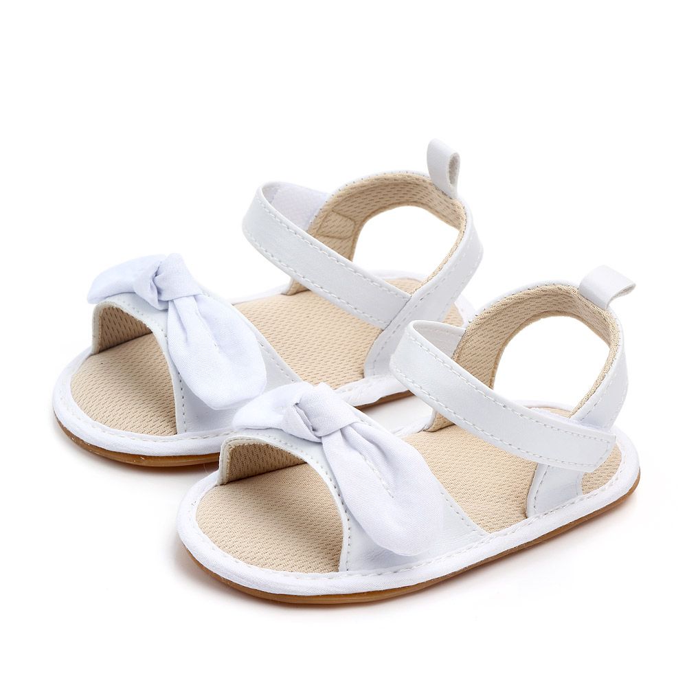 White Flower Knot Baby Shoes » MiniTaq